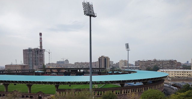 反击制造威 反击制造威